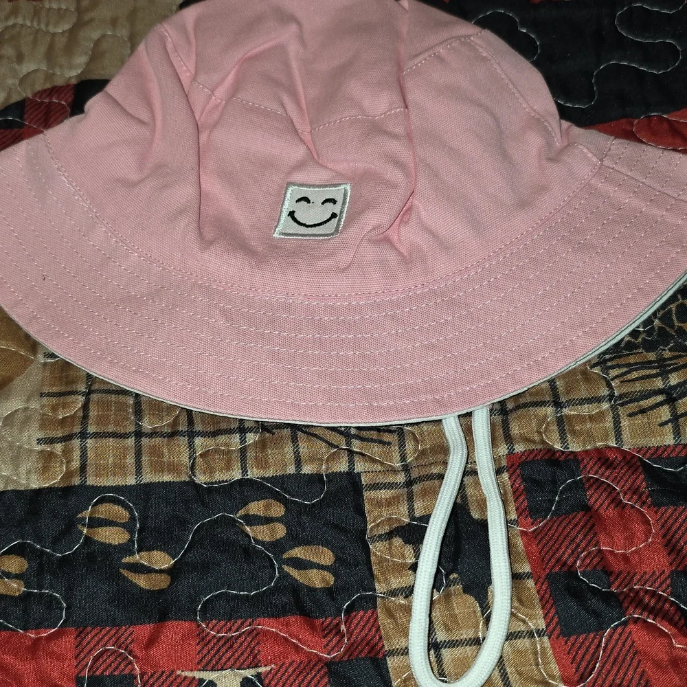 Pink Baby Bucket Sun Hat with Smiley Patch (New)